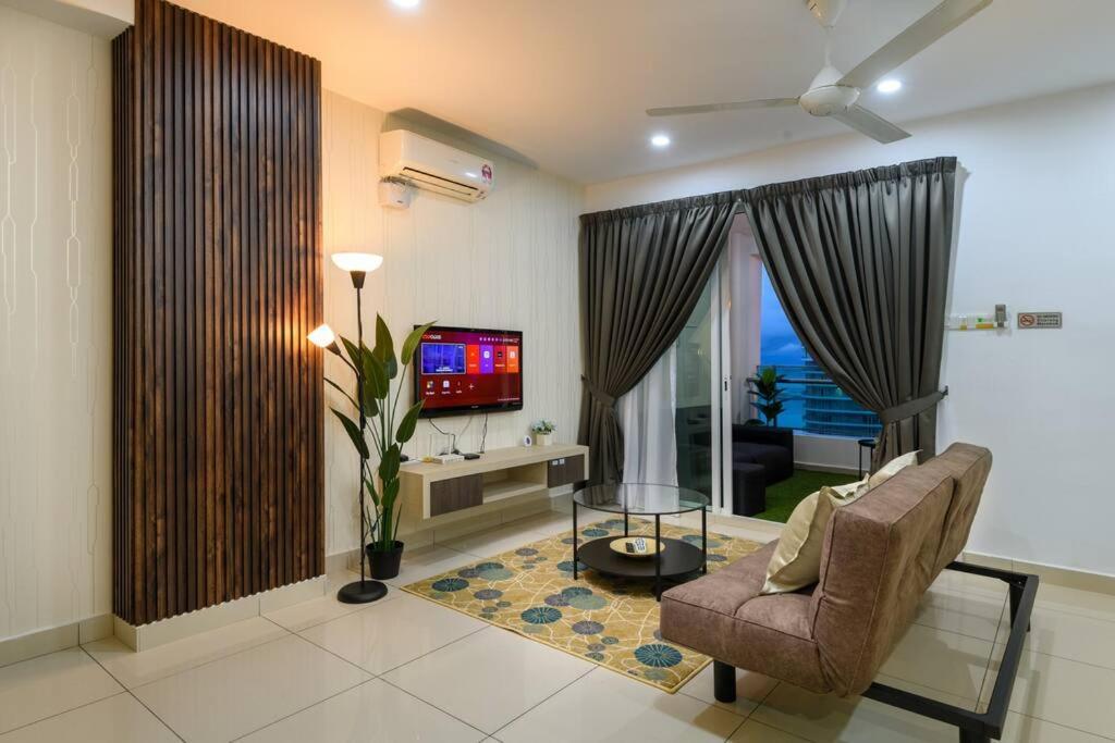Appartamento 2R1B/Seaview Tropical /1~8Pax/Gurney Mansion One George Town Esterno foto